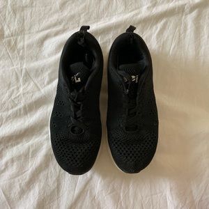 LOWEST - DELETING APL Sneakers